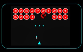 Triangle precision fighter - Space Arcade Survival